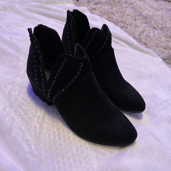 Carlos Santana Shoes - Black Suede Booties